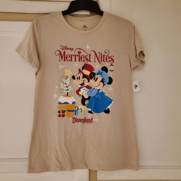 Disney Women's Official 2021 Merriest Night T-shirt - Picture 3 of 6